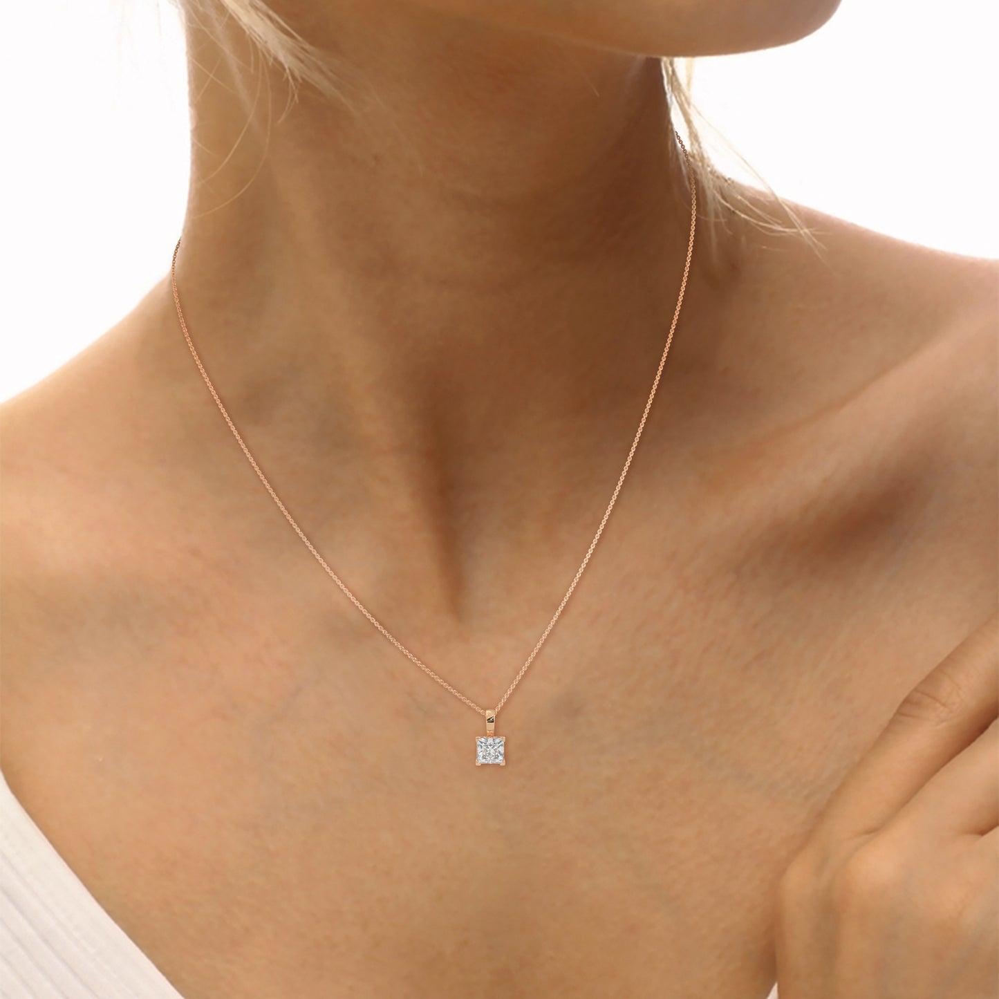 Solmira Princess Pendant With Chain