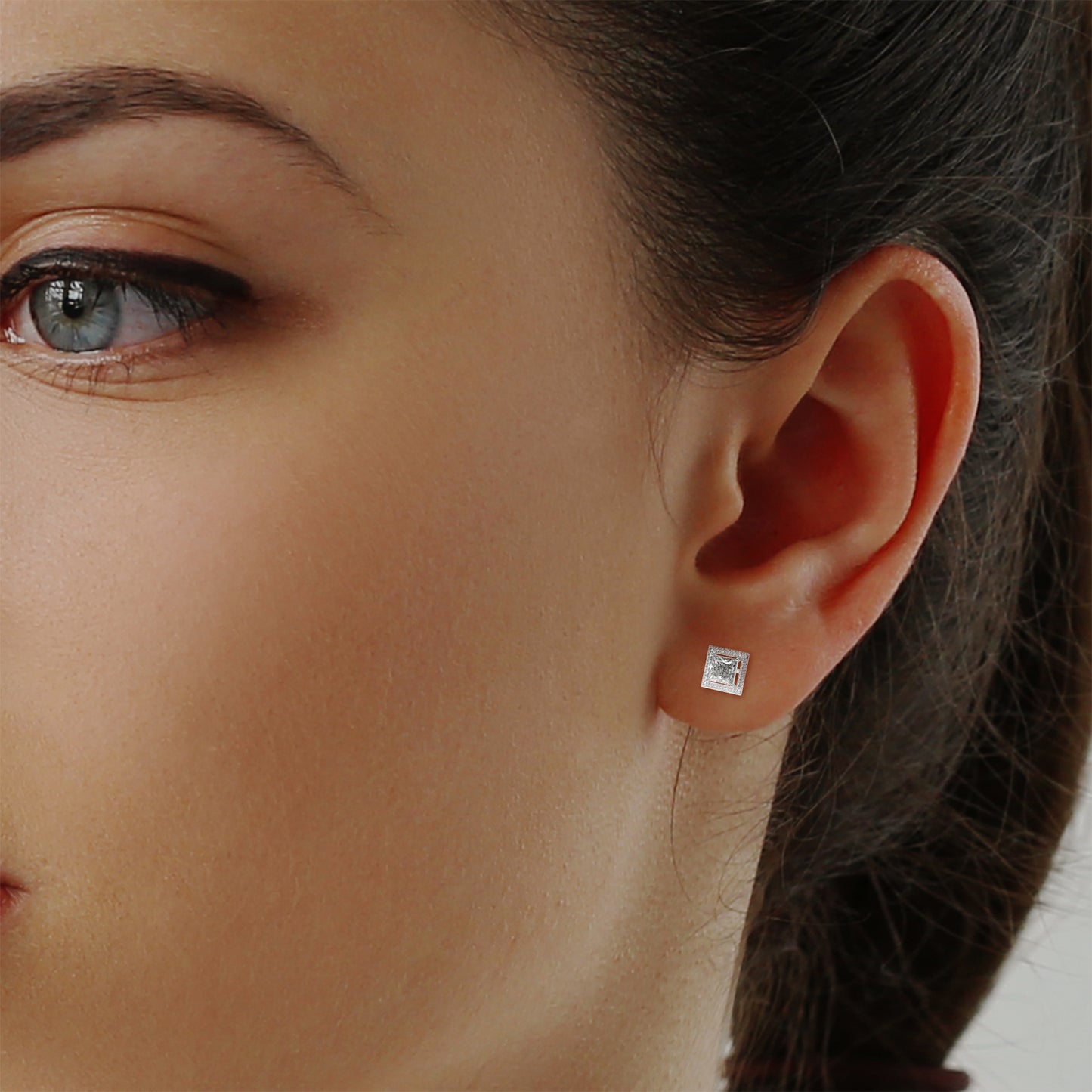 Avenoire Princess Halo Studs